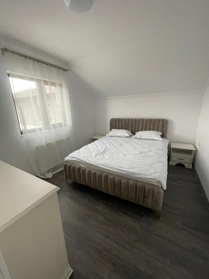 Eroilor II Apartament Apartment Suceava Exterior photo
